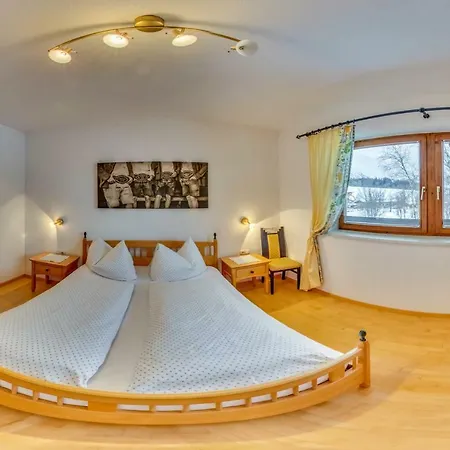 Ferienwohnungen Hinterholzer Apartment *