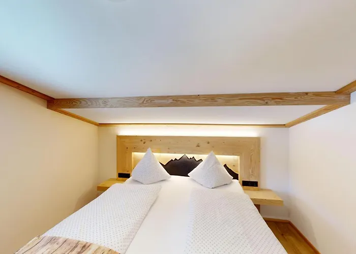 فيرينفوهنونغن هينترهولزر شقة *