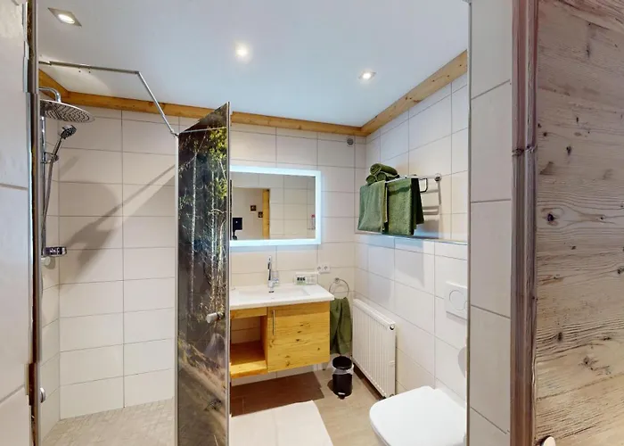 فيرينفوهنونغن هينترهولزر سانكت ياكوب في هاوس