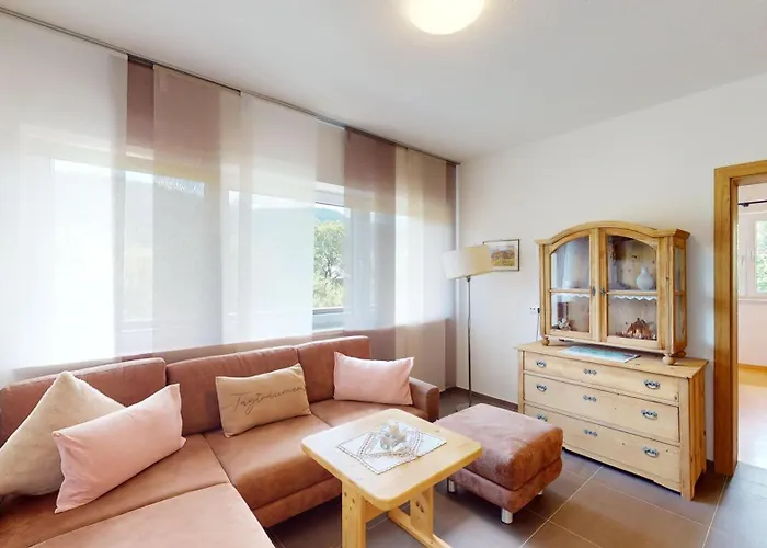 شقة فيرينفوهنونغن هينترهولزر *