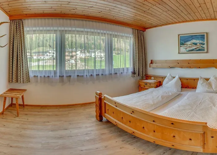 فيرينفوهنونغن هينترهولزر *