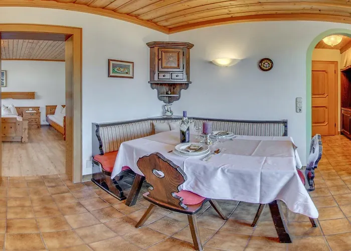 فيرينفوهنونغن هينترهولزر