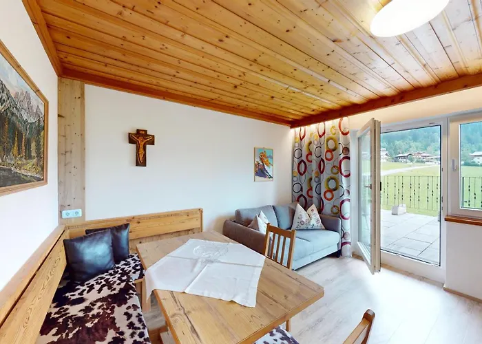 Hinterholzer * 圣雅克布茵豪斯