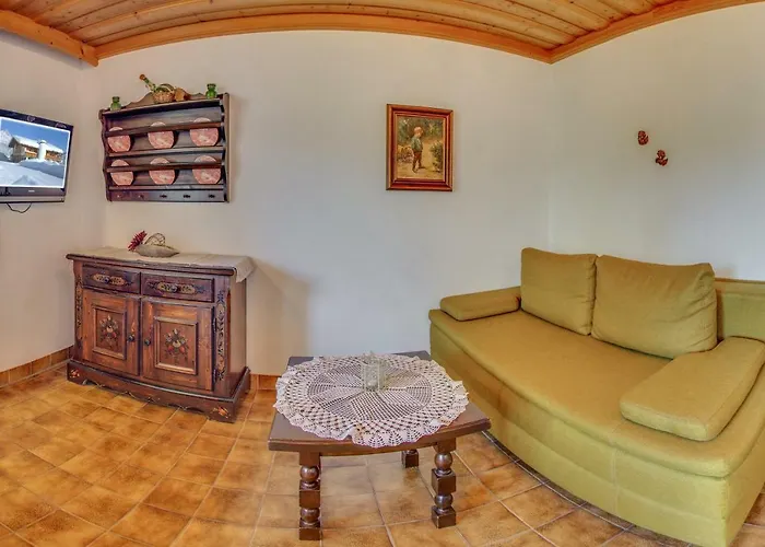 Hinterholzer 公寓 *