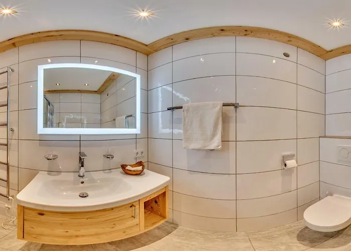 Hinterholzer * 圣雅克布茵豪斯